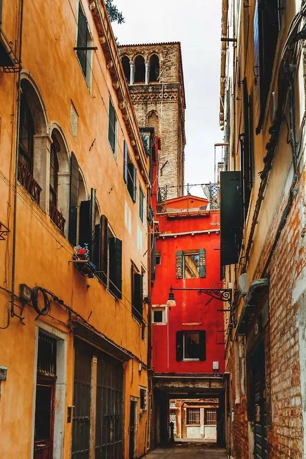 A Couple Of Steps From Rialto Appartamento Venezia